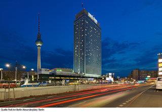 Park Inn by Radisson Berlin-Alexanderplatz