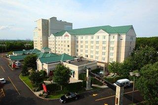 Hilton Garden Inn Staten Island